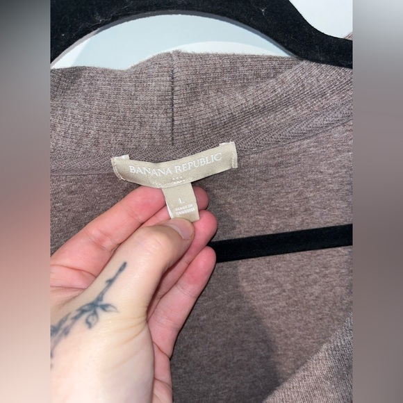 Banana Republic Womens Brown Long Sleeve Shawl Collar Pullover Size Large - Picture 16 of 16